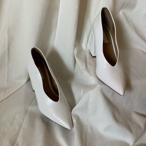 Topshop Pointed Block Heel in White